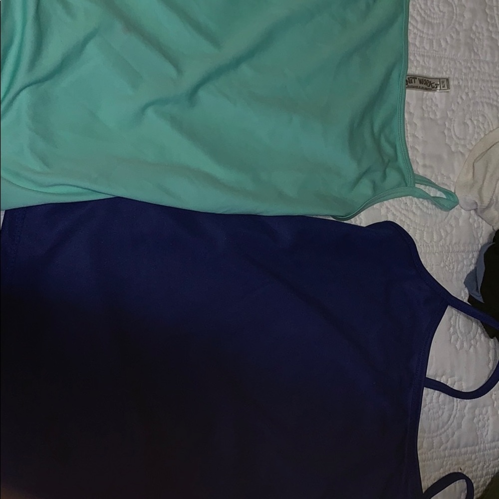 2 tank tops